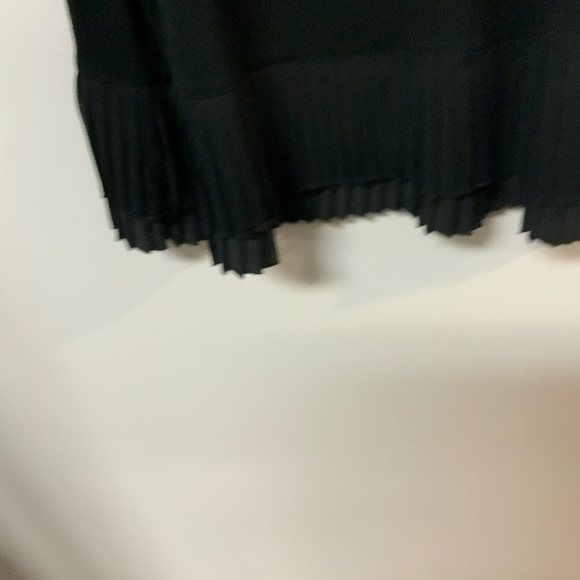 Ruby Ribbon tank - Picture 2 of 4